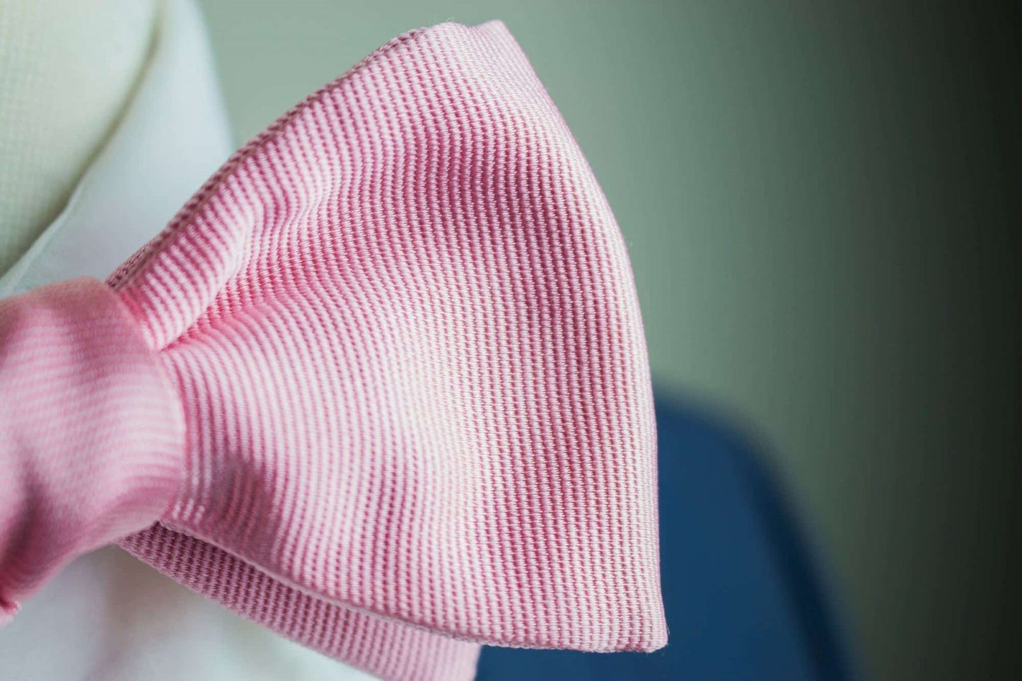 Italian Silk Pink Bow Tie